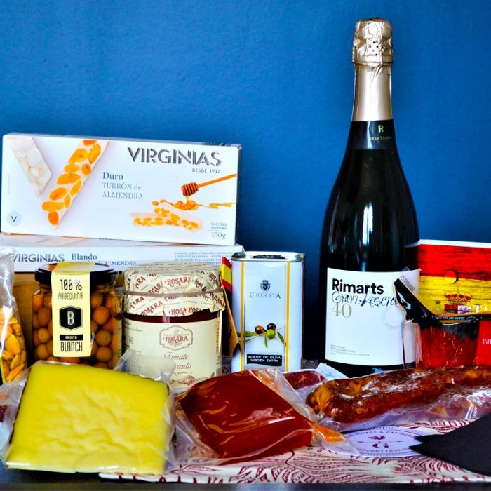 La TAPAS BOX, le cadeau gourmand pour plonger au coeur de la gastronomie  espagnole!