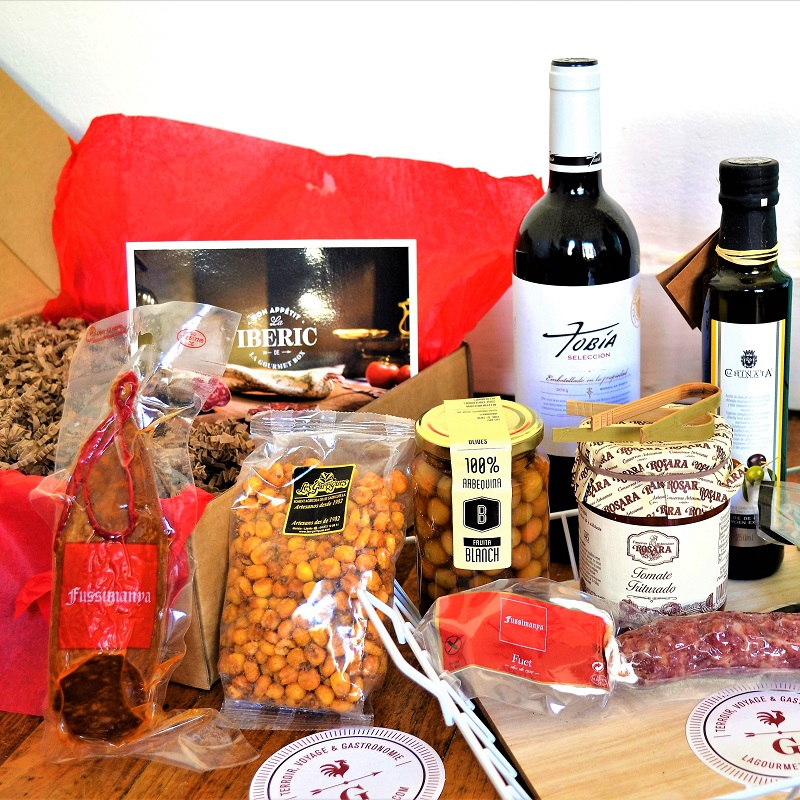 Coffret cadeau de Bordeaux, garni de nos spécialités artisanales